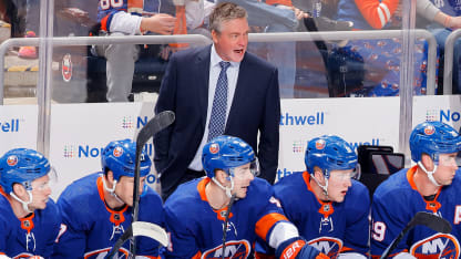 New York Islanders vann direkt med Patrick Roy som tränare