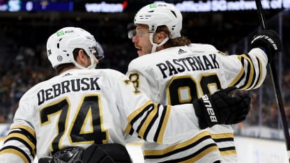 Pastrnak BOS Scores 700th point in loss vs SEA