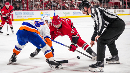 Who will win in Round 1 Carolina or NY Islanders